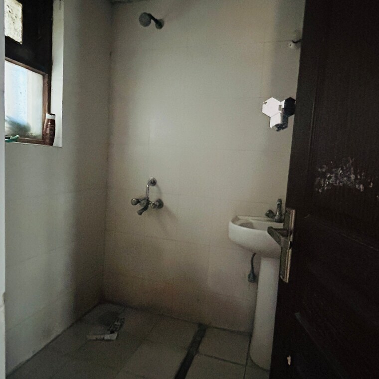 Bathroom, tdi-city-kingsbury 2 Bedroom 1264 Sq.Ft. Apartment In Sector 61 Sonipat 8509250