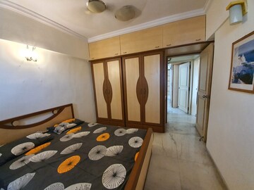 Room in 2 BHK Apartment at Lokhandwala Harmony, Worli – for Rent