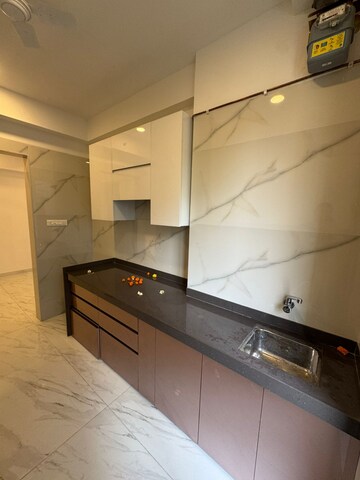 Room in 2 BHK Apartment at Lokhandwala Harmony, Worli – for Rent