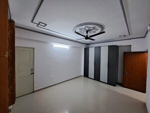 Bedroom in 3 BHK Apartment at DDA HIG Jasola, Jasola – for Sale