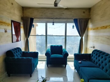 Living Room in 2 BHK Apartment at Andheri West – for Rent