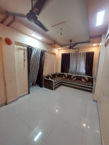 Room in 1 BHK Apartment at Sanghvi Estates, Kalyan West – for Rent