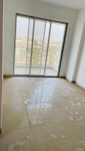Room in 2 BHK Apartment at Kohinoor Lifestyle, Kalyan West – for Rent