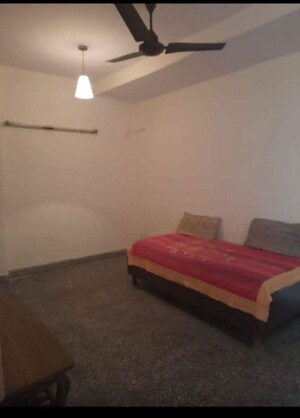 Room in 2 BHK Builder Floor at Lajpat Nagar ii – for Sale