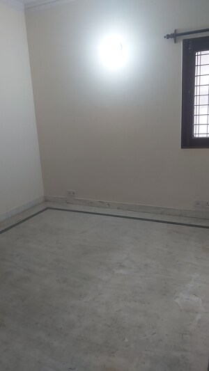 2.5 BHK Apartment For Sale in Mayur Vihar Phase 1 Extension