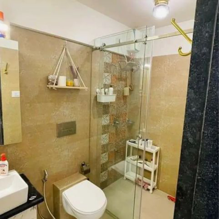 Attached Bathroom, goregaon east 1 Bedroom 600 Sq.Ft. Apartment In Goregaon East Mumbai 8509385