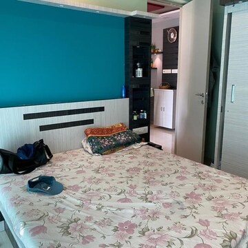 2 BHK Apartment For Rent in Raheja Ridgewood, Nesco