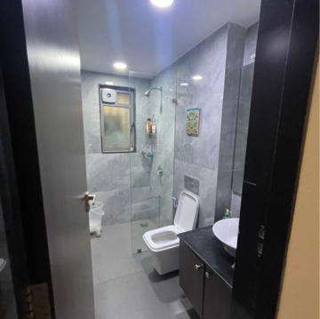 Attached Bathroom in 3 BHK Apartment at Mahindra Lifespace Eminente Aspen, Unnat Nagar – for Rent