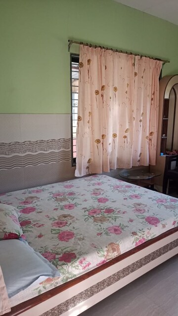 Room in 4 BHK Independent House at Kelve Road – for Sale