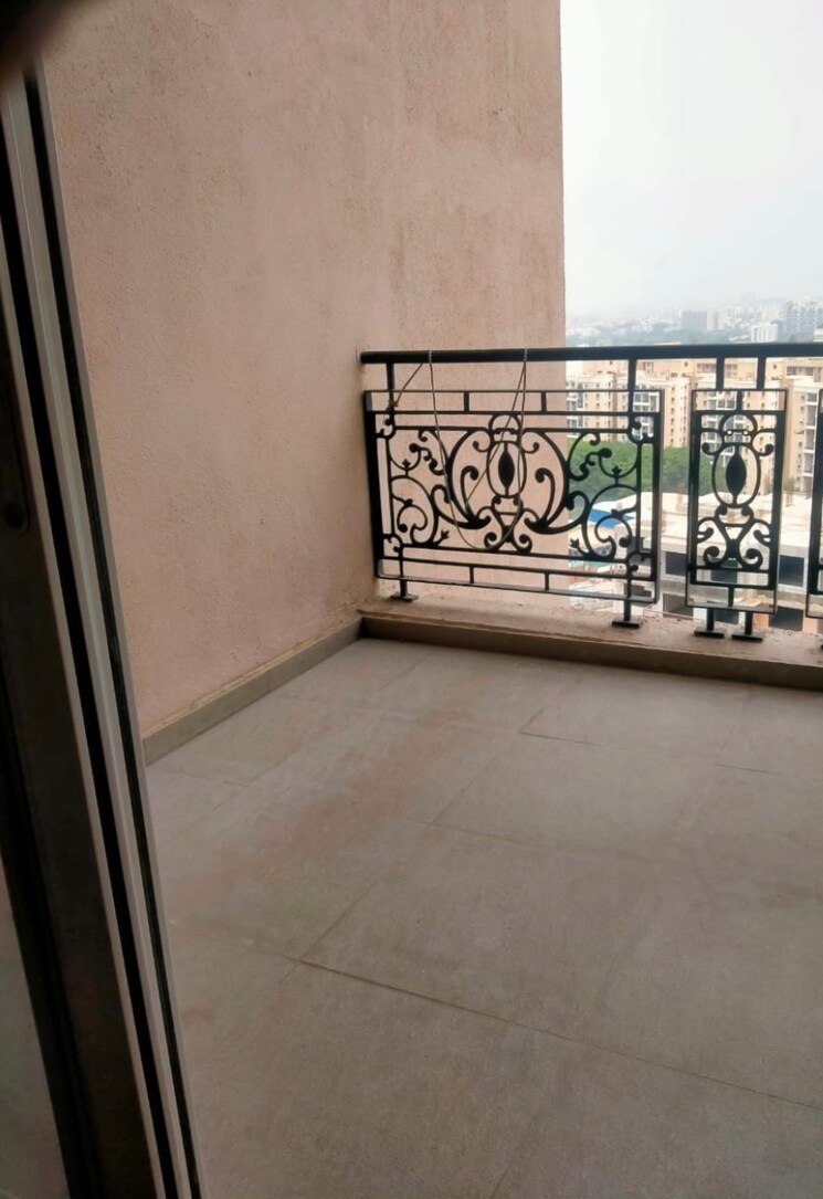 Balcony, raheja-vistas-premiere 2 Bedroom 1290 Sq.Ft. Apartment In Mohammadwadi Pune 8509496