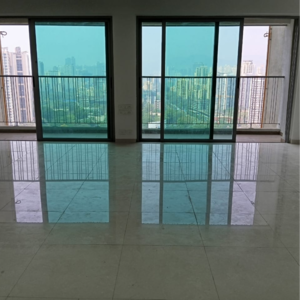 Room in 4 BHK Apartment at Kalpataru Immensa C, Kolshet Industrial Area – for Sale