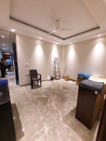 Room in 2 BHK Builder Floor at Malviya Nagar – for Rent