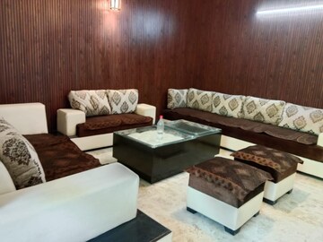2 BHK Builder Floor For Rent in Malviya Nagar