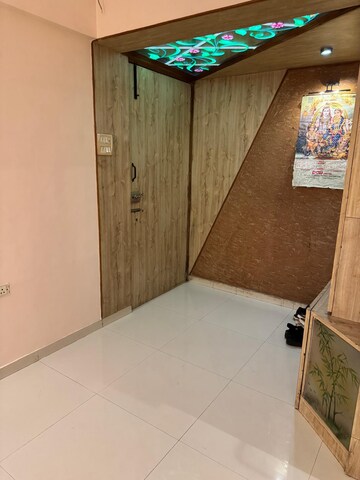 Room in 2 BHK Apartment at Malad West – for Sale