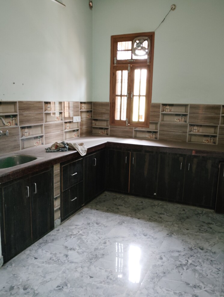 Kitchen, vikas nagar 2 Bedroom 1400 Sq.Ft. Independent House In Vikas Nagar Lucknow 8509546
