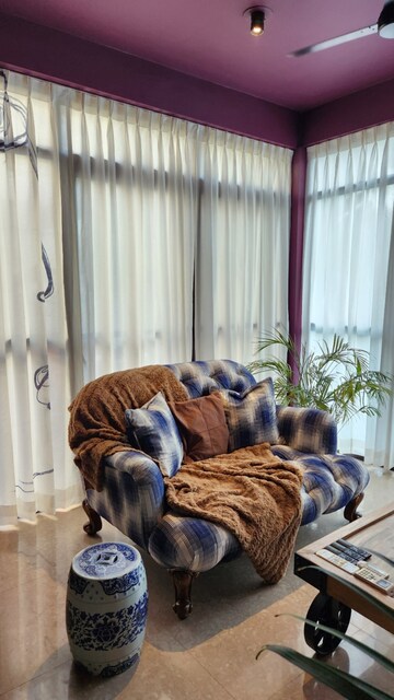 Living Room in 4 BHK Villa at Vipul Tatvam Villas, Sector 48 – for Rent