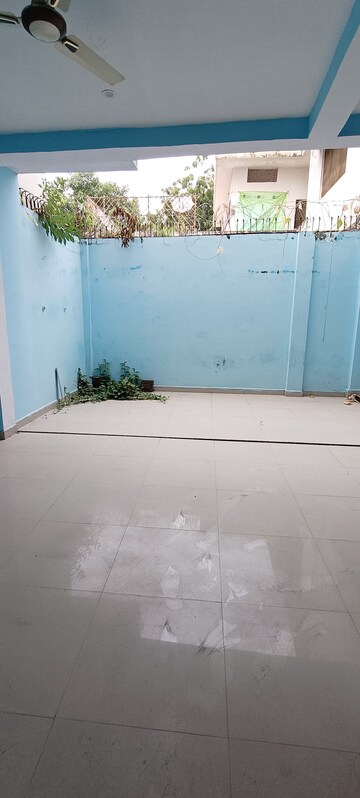  2.5 BHK Independent House at Vikas Nagar – for Rent