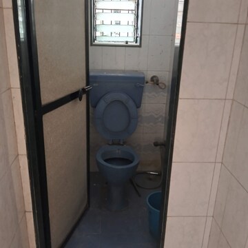 Attached Bathroom in 1 BHK Apartment at Dombivli East – for Rent