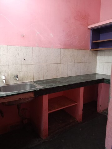 2 BHK Independent House For Rent in Aliganj