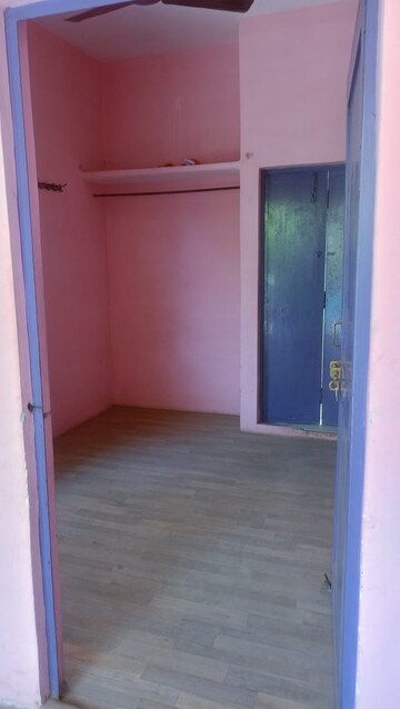 Room in 2 BHK Independent House at Aliganj – for Rent