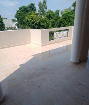 2 BHK Villa – Exterior View View at Jankipuram - for Rent