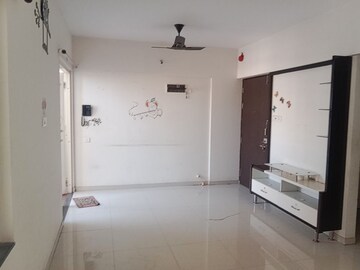 Room in 2 BHK Apartment at Chirag Grande View 7 Phase V Building J, Ambegaon Budruk – for Rent