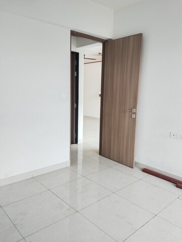 Room in 1 BHK Apartment at Godrej City Panvel Phase 1, Poyanje – for Rent