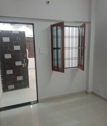 Room in 2 BHK Villa at Aliganj – for Rent