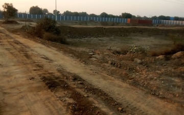 Plot For Sale in Bhopani