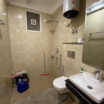 Attached Bathroom in 3 BHK Builder Floor at Sector 22 – for Rent
