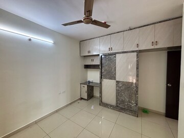 3 BHK Apartment For Rent in Marina Skies, Hi Tech City