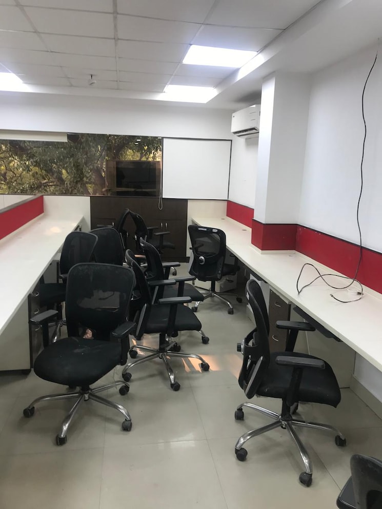 Team Area, sector 8 Commercial Office Space 1200 Sq.Ft. In Sector 8 Chandigarh 8509784