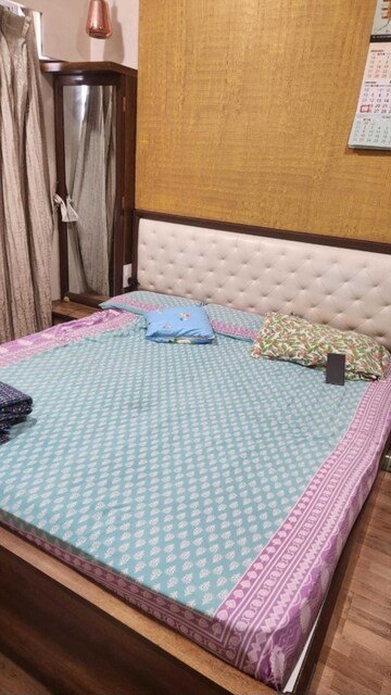 Master Bedroom in 2 BHK Apartment at The Wadhwa Promenade, Ghatkopar West – for Rent