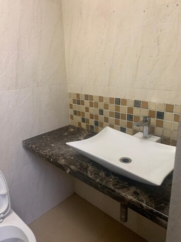 Attached Bathroom in 2 BHK Apartment at Sindhi Society, Chembur – for Sale