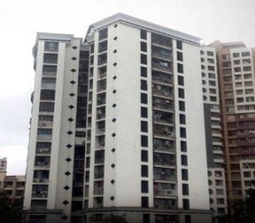 2 BHK Apartment For Rent in Velentine Tower, Goregaon East