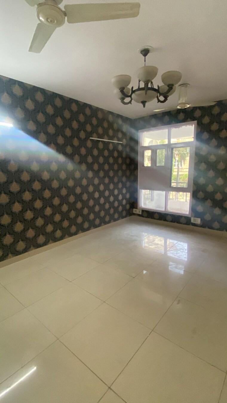 Room, jal-vidyut-apartment 3 Bedroom 1400 Sq.Ft. Apartment In Sector 21c Faridabad 8509890