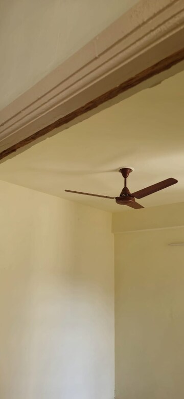 Room in 3 BHK Apartment at ROF Aalayas Phase 2, Sector 102 – for Rent