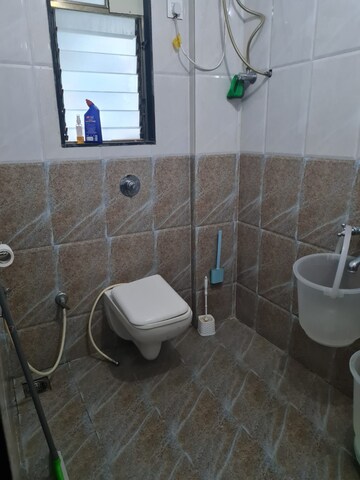 Attached Bathroom in 2 BHK Apartment at Utopia Garden Grove Mall, Borivali West – for Sale