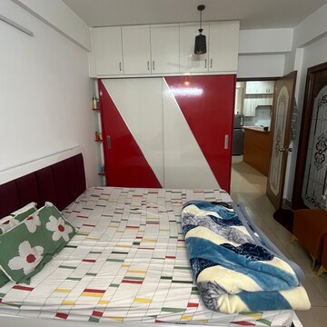 Room in 2 BHK Apartment at AVL 36 Gurgaon, Sector 36a – for Rent