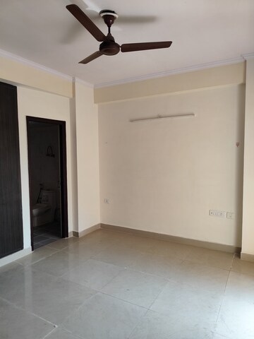 Room in 2 BHK Apartment at Aims Golf City, Sector 75 – for Rent