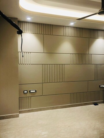 Room in 4 BHK Builder Floor at RBC II, Sushant Lok I – for Rent