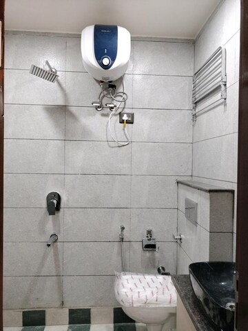Bathroom in 3 BHK Builder Floor at Sector 8, Dwarka – for Sale