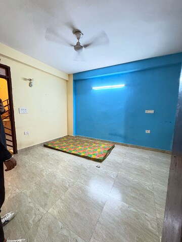 Room in 1 BHK Builder Floor at Saket – for Rent
