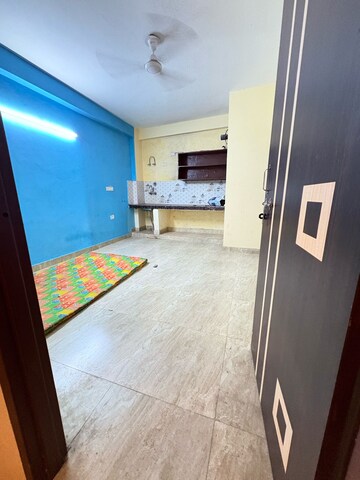 1 BHK Builder Floor For Rent in Saket