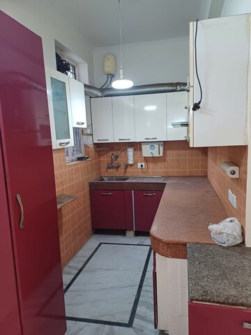 Kitchen in 3 BHK Builder Floor at SS Mayfield Gardens, Sector 51 – for Rent