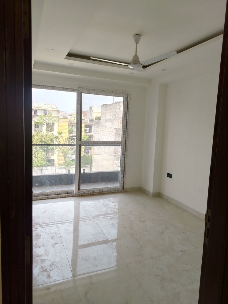 Room, saket 3 Bedroom 900 Sq.Ft. Builder Floor In Saket Delhi 8510145