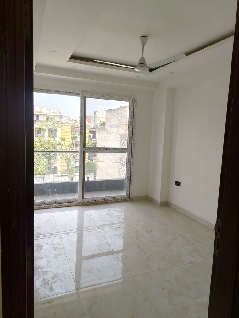 Room, saket 3 Bedroom 900 Sq.Ft. Builder Floor In Saket Delhi 8510145