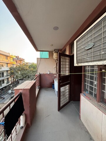 Balcony in 1 RK Builder Floor at RWA Residential Society, Sector 40 – for Rent