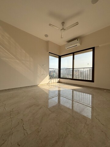 Bedroom in 3 BHK Apartment at Chembur – for Sale