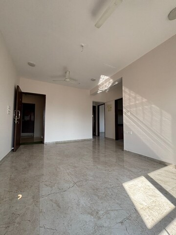 Room in 3 BHK Apartment at Chembur – for Sale